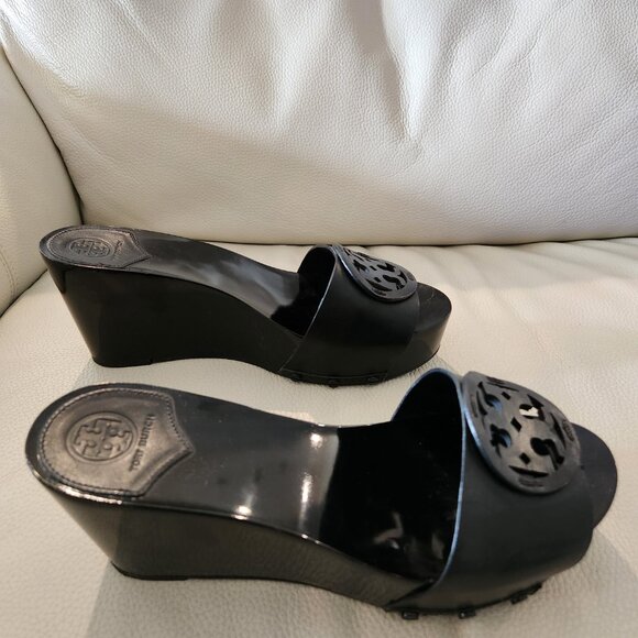 Tory Burch sandals size 8.5 - Picture 2 of 3